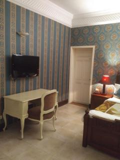 Continental House - 9