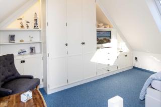 Carlotta s Beachroom - List - 7