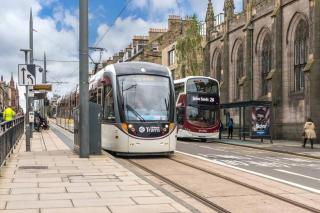 Newly refurbished city centre chic pad - 1