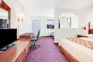 Super 8 by Wyndham Arkadelphia Caddo Valley Area - Arkadelphia - 9