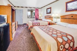 Super 8 by Wyndham Arkadelphia Caddo Valley Area - Arkadelphia - 8