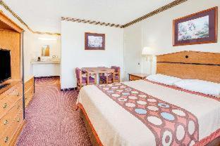 Super 8 by Wyndham Arkadelphia Caddo Valley Area - Arkadelphia - 2