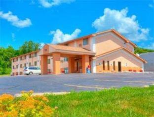 Super 8 by Wyndham Sioux City/Morningside Area - Sioux City - 1