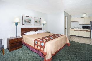 Super 8 by Wyndham Taylorville IL - Taylorville - 8