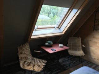 T’ Hogeland Ainrom - 5