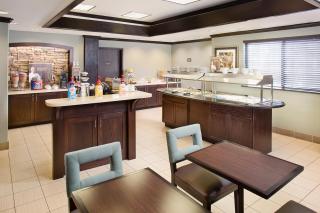 Staybridge Suites San Angelo by IHG - San Angelo - 3