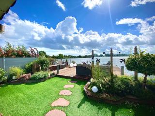 Ferienhaus mit wundervollem Seeblick Ferienpark Vislust Ijsselmeer - Wervershoof - 0