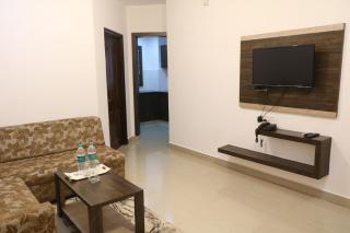 FLORA SUITES - Bangalore - 8