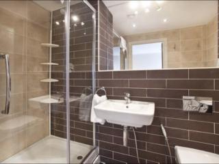 Churchill Two Bedroom Apartments with Free Parking and The Minster view - York - 7