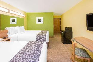 Microtel Inn & Suites by Wyndham Delphos - Delphos - 2