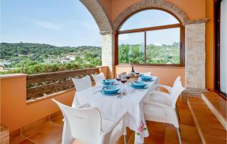 6 Bedroom Awesome Home In Estepona - Estepona - 9