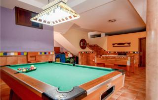 6 Bedroom Awesome Home In Estepona - 2