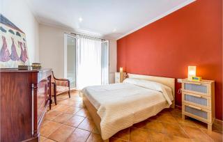 6 Bedroom Gorgeous Home In Godelleta - 3