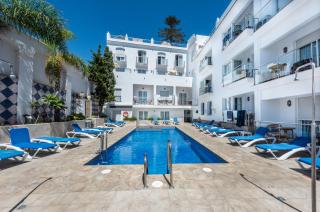 Toboso Apar - Turis - Nerja - 9