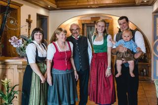 Hotel Bayrischer Löwe - Osterhofen - 8