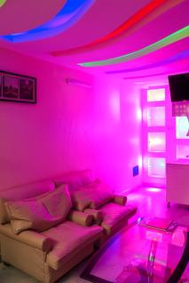 Vienna Apartments - 9