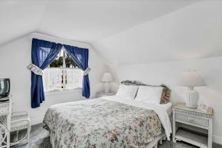 201 Amethyst Avenue - 1
