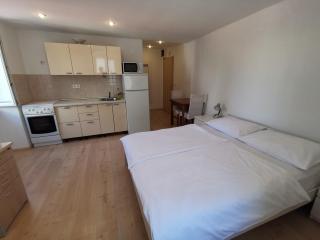 Modern studio in a superb location - Split - 9