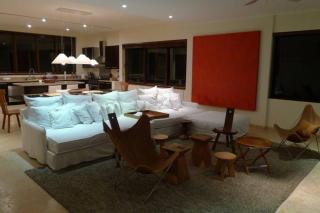 Spectacular Beachfront at veneros fully staffed - 1