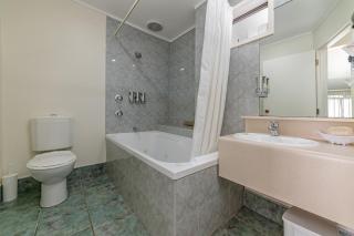 Legends Motel - Palmerston North - 4