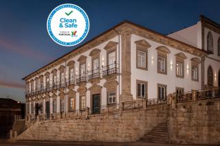 Condes de Azevedo Palace Apartments - Porto - 7