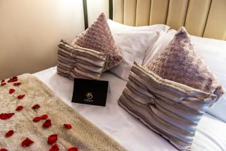 Aphrodite Suites - 3