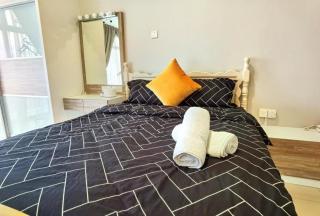 Palazio Mount Austin 2-3pax 5mins Toppen , Ikea ,AEON,Water Theme park - 9