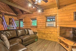 Pocono Log Cabin Fireplace, Fire Pits and Amenities - Pocono Lake - 5