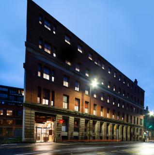 easyHotel Manchester - Manchester - 0
