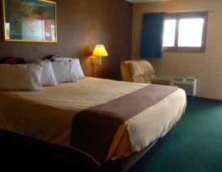 Americas Best Value Inn York - 5
