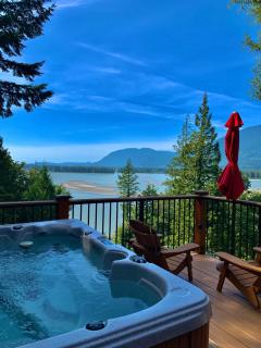 The Fraser River's Edge B&B Lodge - 3