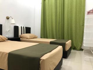 CasaStayz Kluang - 1