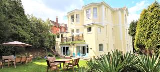 Chelston Dene Holiday Apartments - Torquay - 1