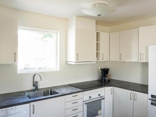 6 person holiday home in STRÖMSTAD - Strömstad - 7