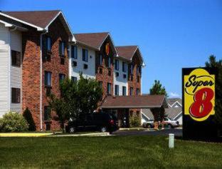 Comfort Inn Mount Pleasant - Racine - 4