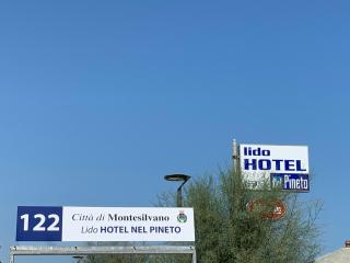 Hotel Nel Pineto - Montesilvano - 1