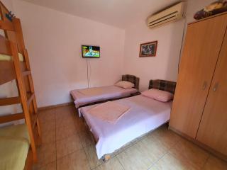 Apartments Milka - Dobra Voda - 6