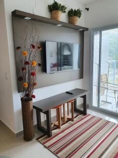 Apto Praia das Toninhas - 2