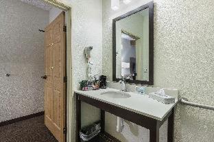 Spark by Hilton El Paso University - 9