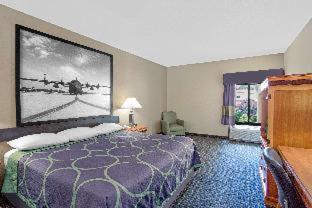 Super 8 by Wyndham Clemmons - Bermuda Run - Winston-Salem I-40 - Clemmons - 8