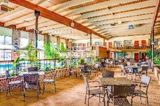 Wyndham Garden York - 9