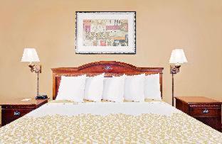 Days Inn by Wyndham Paris - Paris - 4