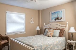 Sunswept 602 Condo - 4