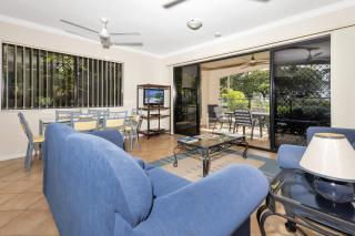Mediterranean Beachfront Apartments - Yorkeys Knob - 3