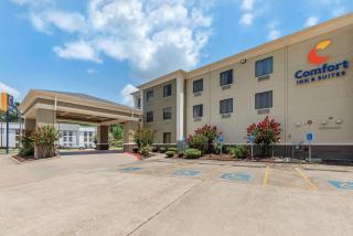 Comfort Inn & Suites El Dorado - El Dorado - 0