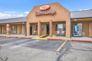 Econo Lodge - Cameron - 4