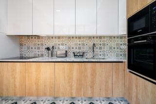 WHome | Great Location & Large Family Apartment w/Patio - Lisboa - 1