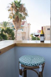 PORT CITY HAIFA - BAT GALIM 25 mtrs from the beach & Rambam - 7