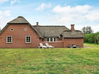 18 person holiday home in Ulfborg - Ulfborg - 0