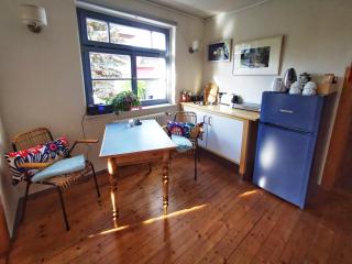 charmantes Apartment Siebenschläfer - Ferienwohnung Café 7 - Weida - 5
